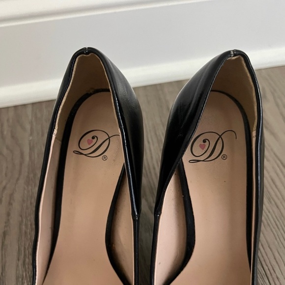 High Heels 👠 - Picture 4 of 6